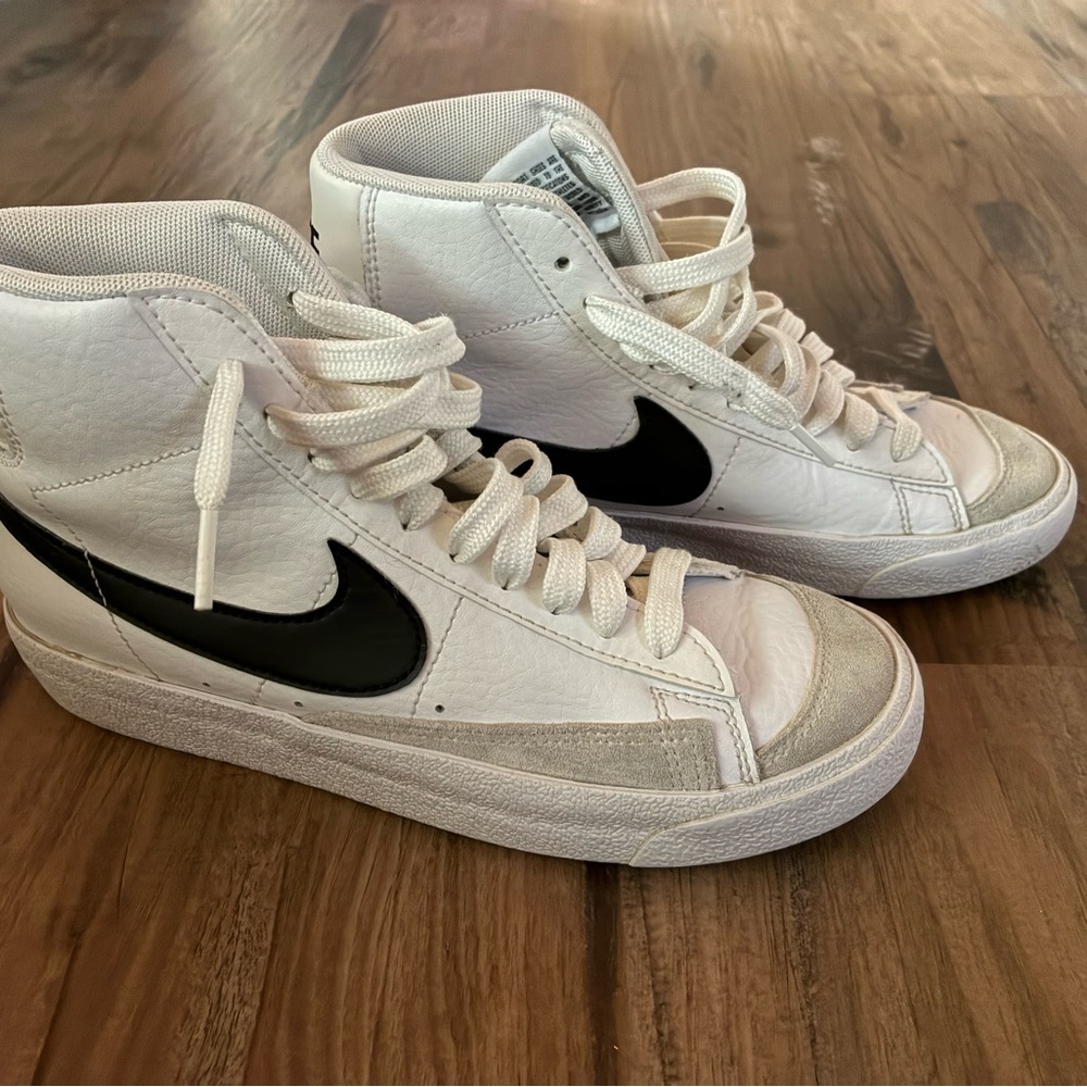 Nike White and Black High-Top Kids Blazers
